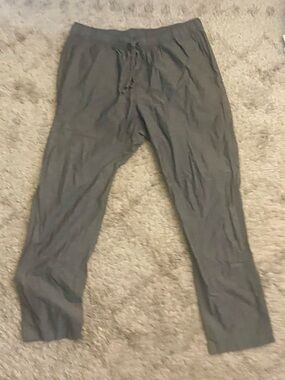Uniqlo Women's Olive-Gray Drawstring Joggers